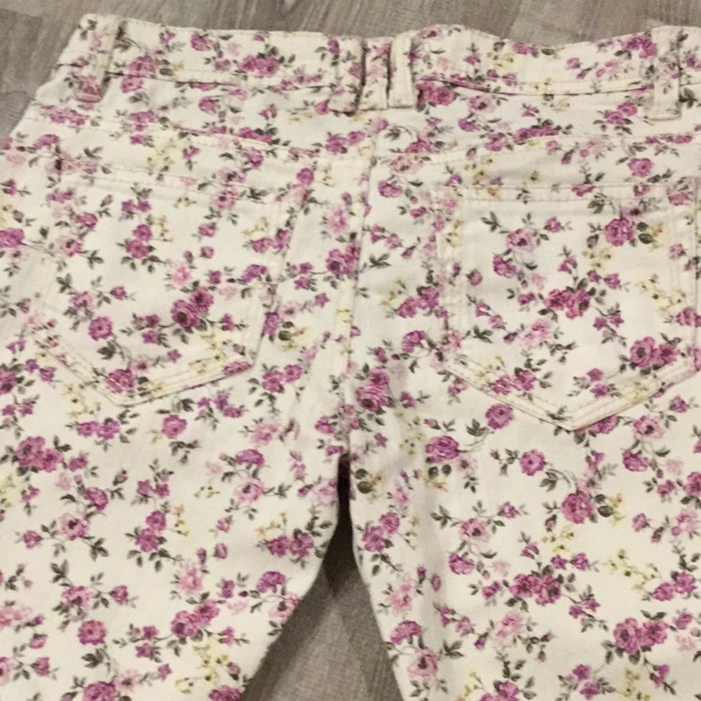 🌸 Mossimo Supply Co.~~Skinny Jeans~~🌸 - Picture 6 of 6